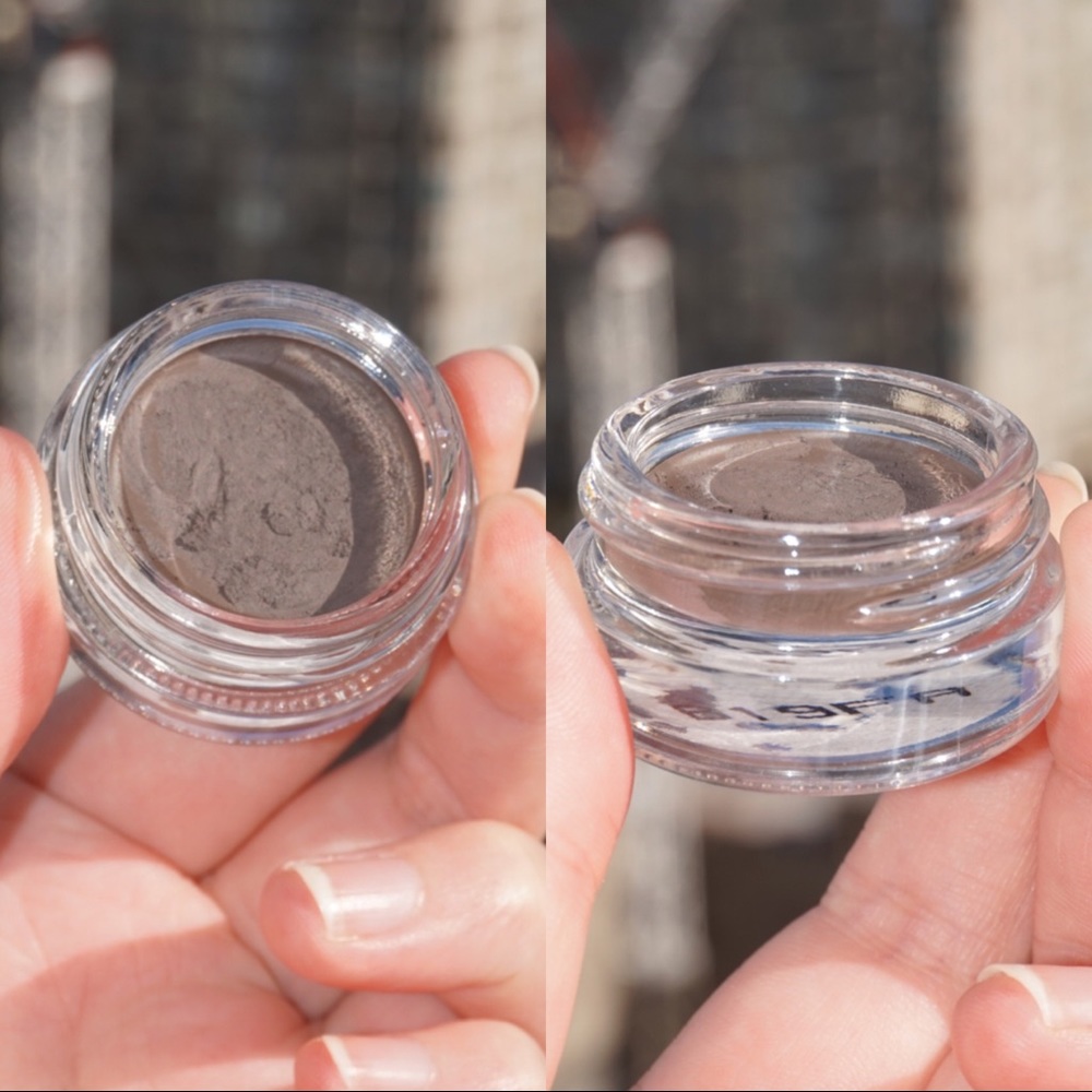 ๐ธ Anastasia BH DIPBROW Pomade in Ash Brown - Picture 8 of 14